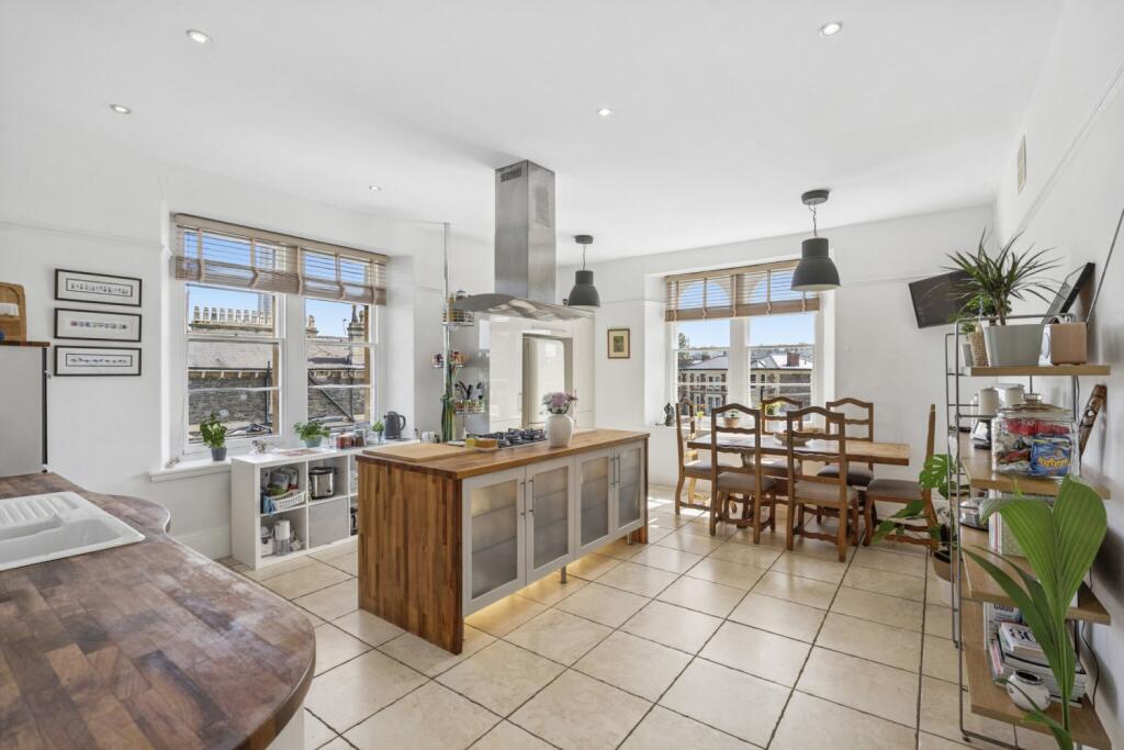 72 Pembroke Road, Clifton, Bristol, BS8 photo 2