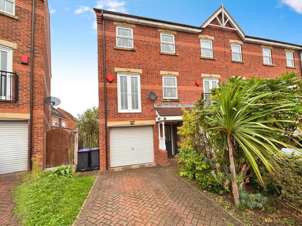 Main image of property: The Alders, Gainsborough