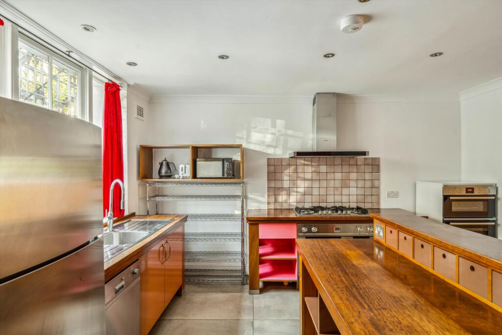 4 bedroom terraced house for rent