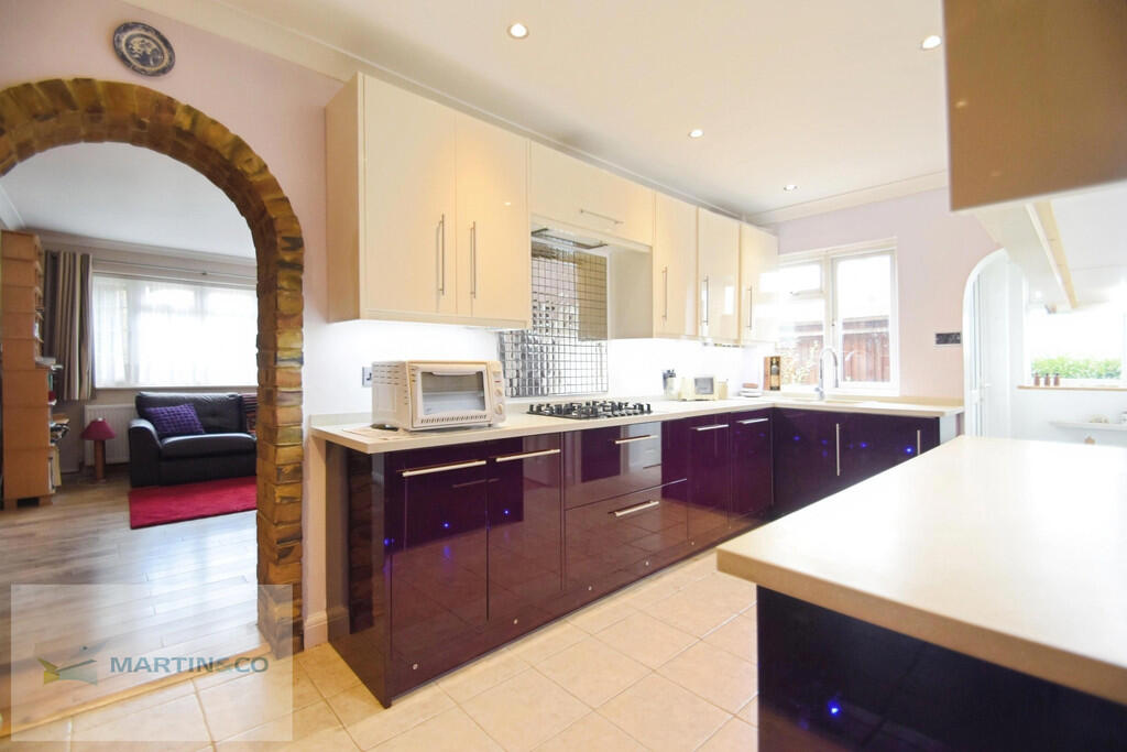 House in Spelthorne, Surrey - View 4