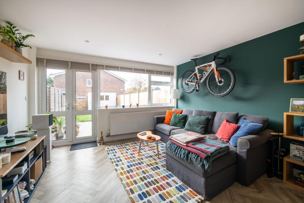 House in Reigate and Banstead, Surrey - View 4