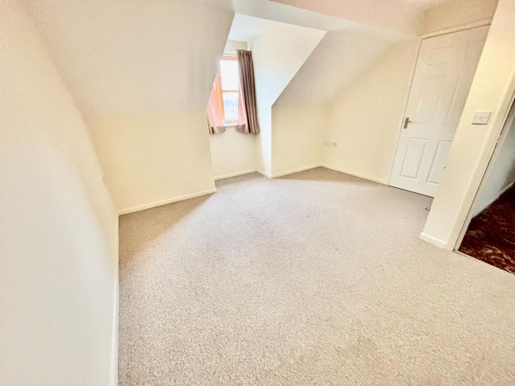 Apartment in West Lindsey, Gainsborough - More
