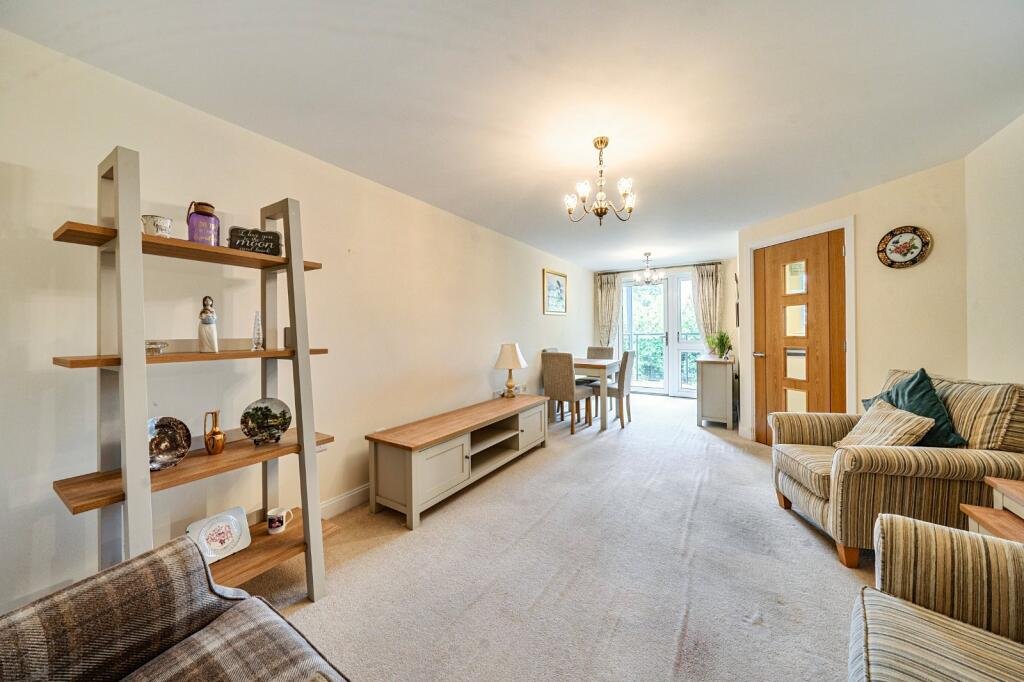 Hampton Lane, Solihull, West Midlands, B91 photo 3