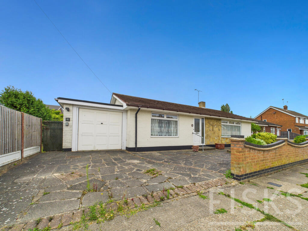 Main image of property: Malwood Road, Benfleet, SS7