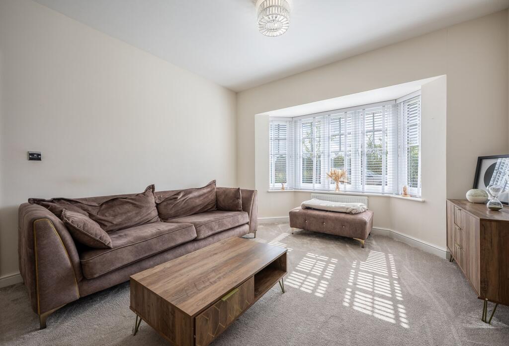 St. Andrews Close, Burscough, L40 photo 3