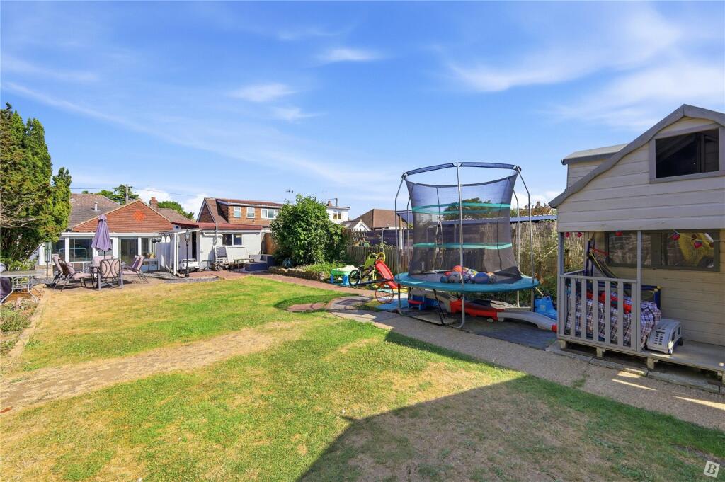 House in Basildon, Shotgate - View 5