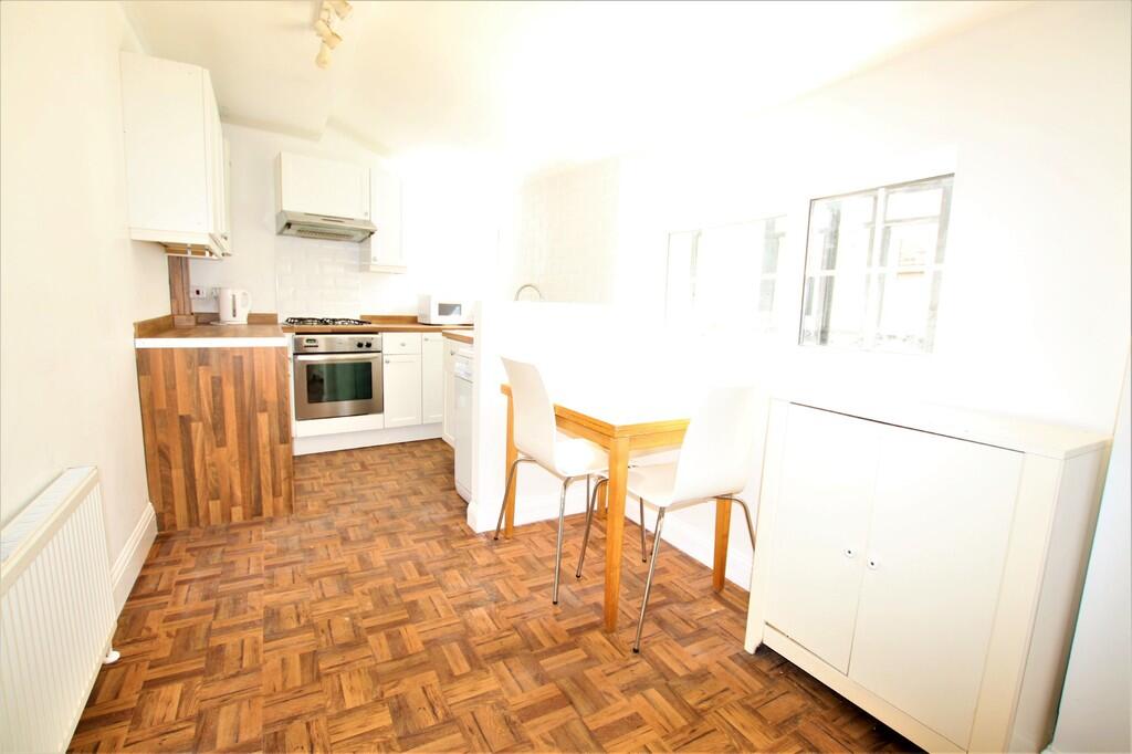 Main image of property: Colnbrook