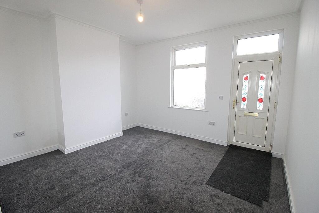 House in Rotherham, South Yorkshire - View 5