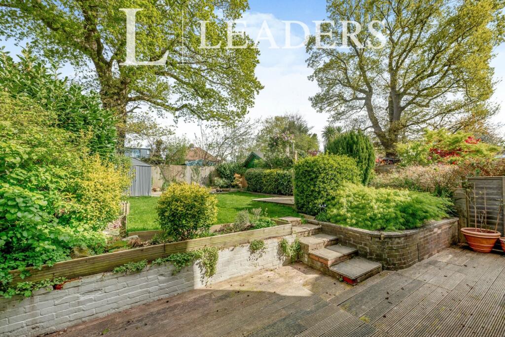 House in Redhill - View 4