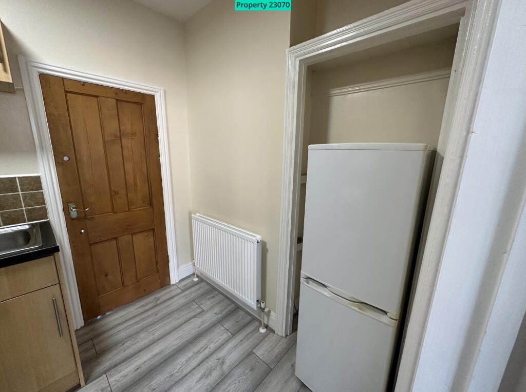 Apartment in York - View 4