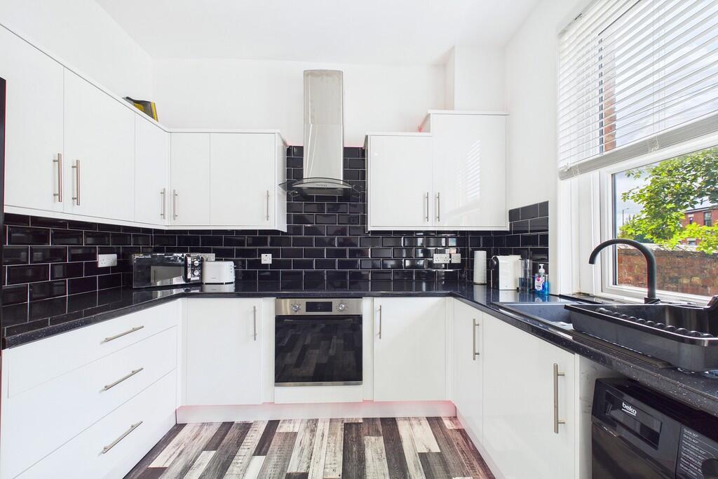 Clyde Street, Ashton-On-Ribble photo 4