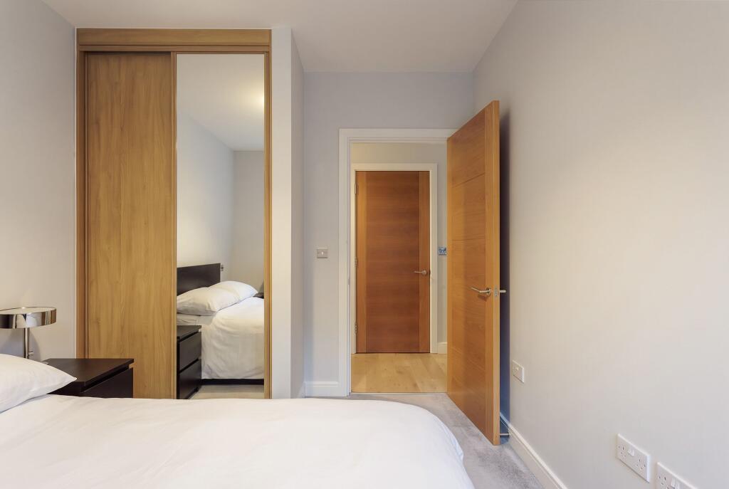 Apartment in Watford - View 4
