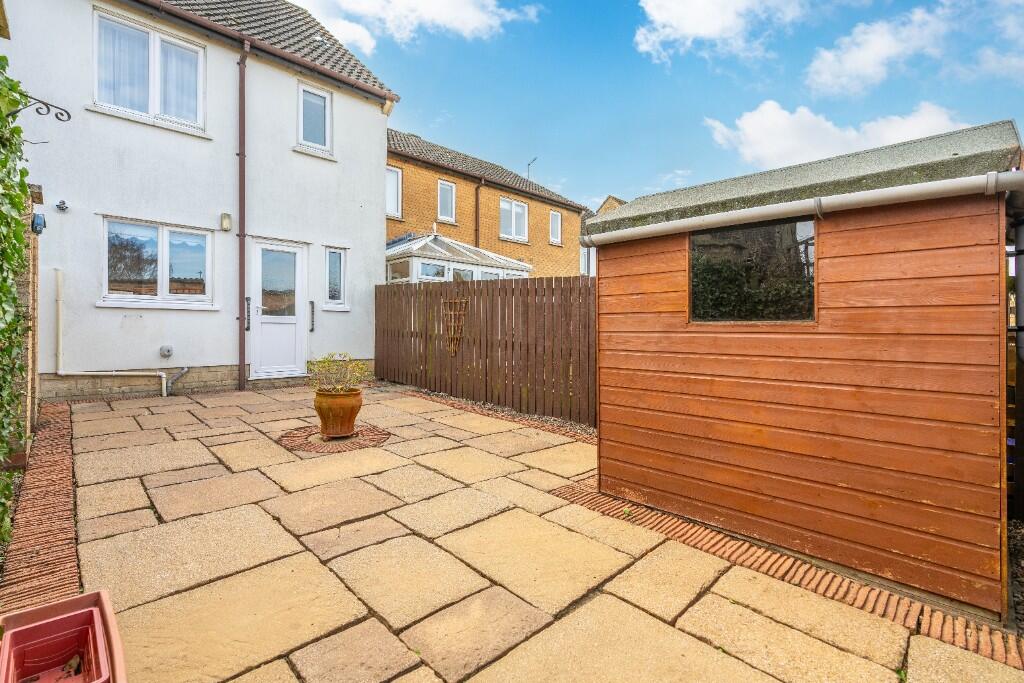 Dixons Road, Market Deeping, PE6 photo 4