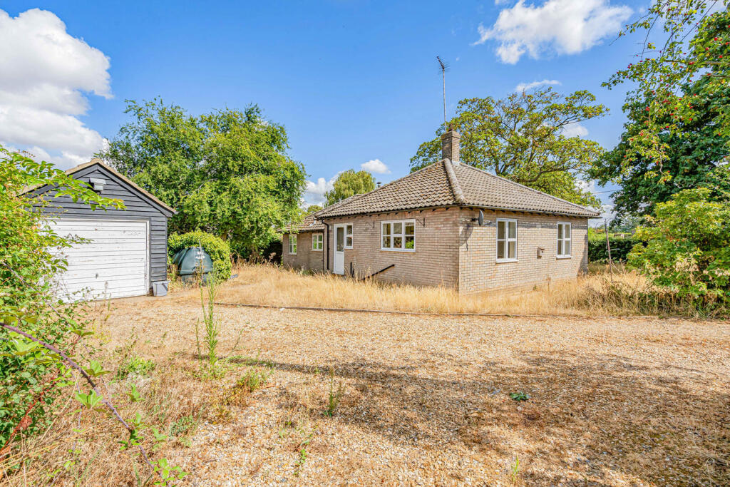 House in West Suffolk, Higham - View 4