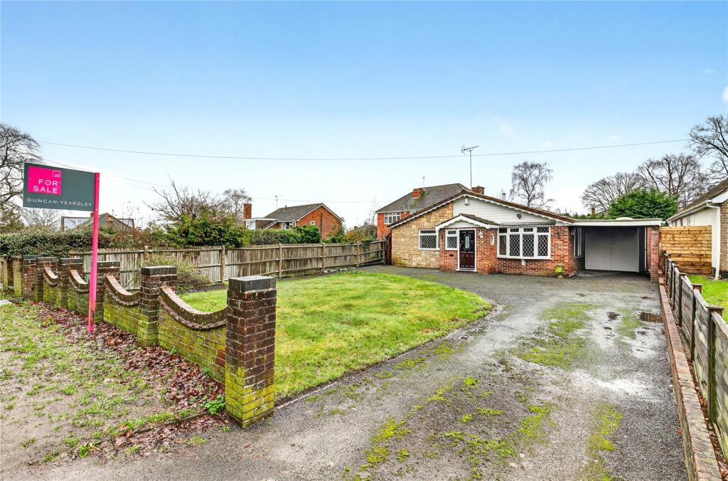 Main image of property: Little Heath Road, Tilehurst, Reading, Berkshire, RG31