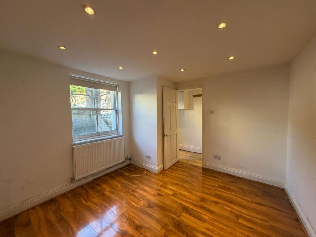 Apartment in London, West Dulwich, Tulse Hill - View 3