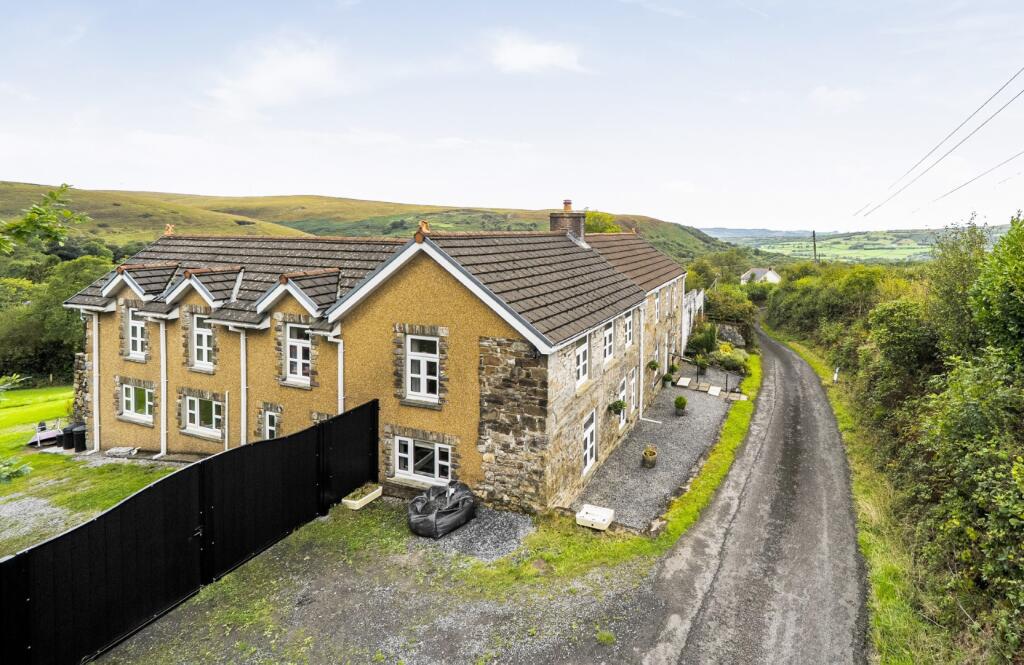 Main image of property: Glanaman CARMARTHENSHIRE