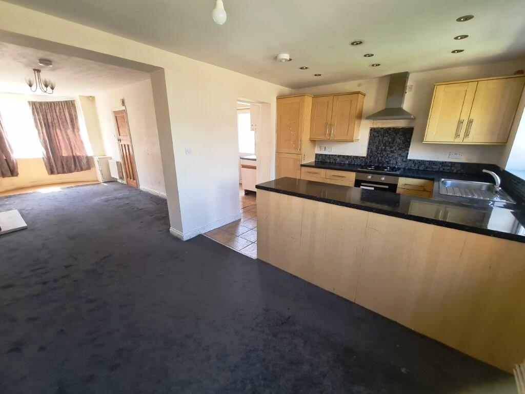 House in Manchester, Greater Manchester - More
