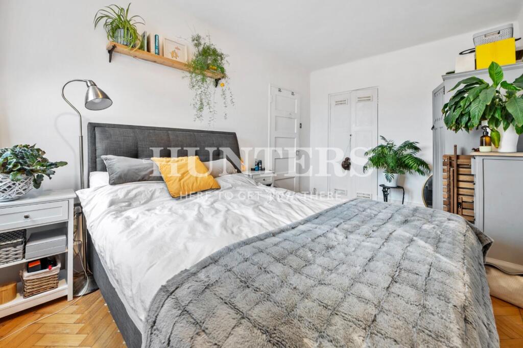 Apartment in London - View 5