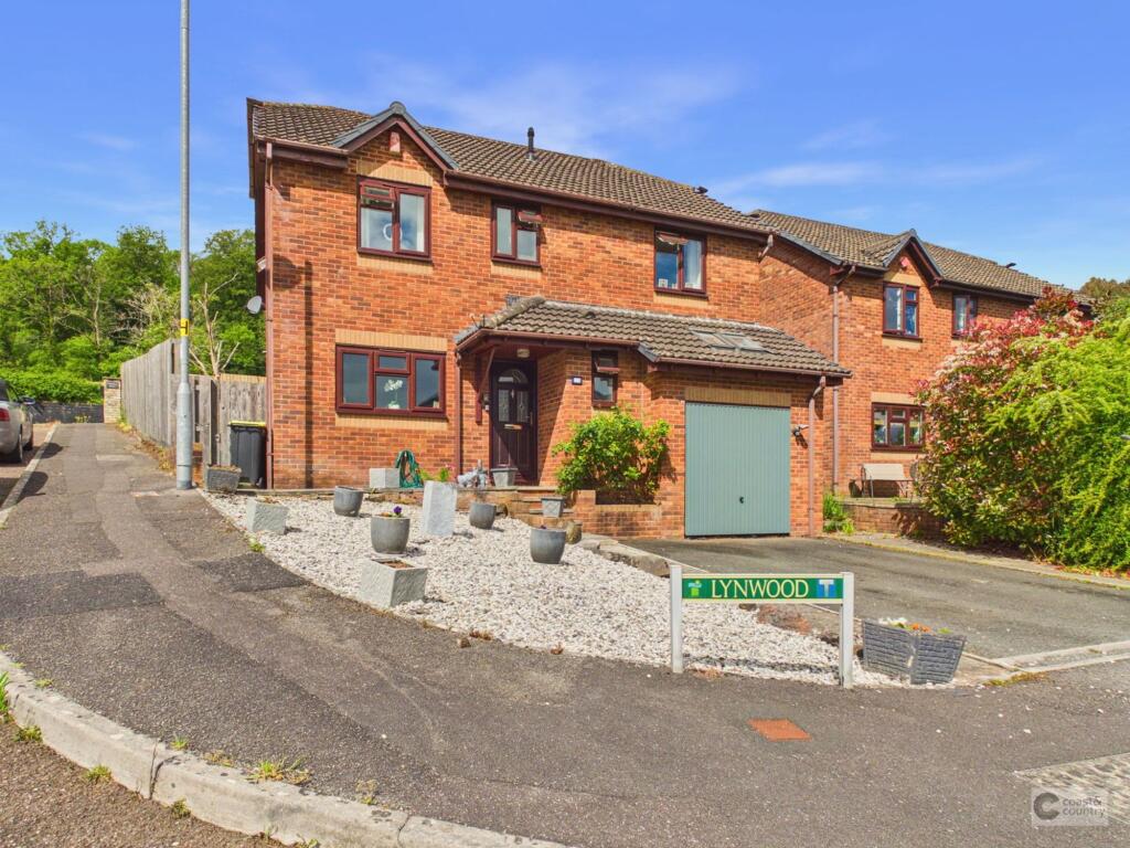 4-bed detached on Lynwood, Ogwell, TQ12, £400,000