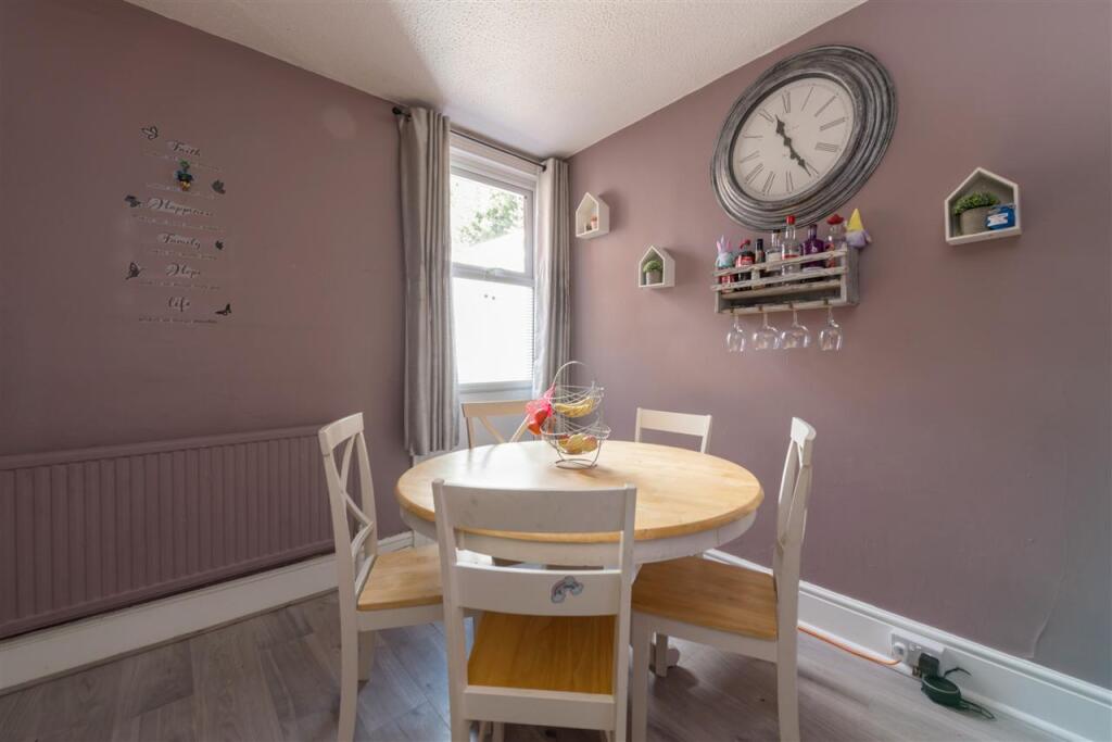 House in Canterbury, Stuppington, Longport - View 4