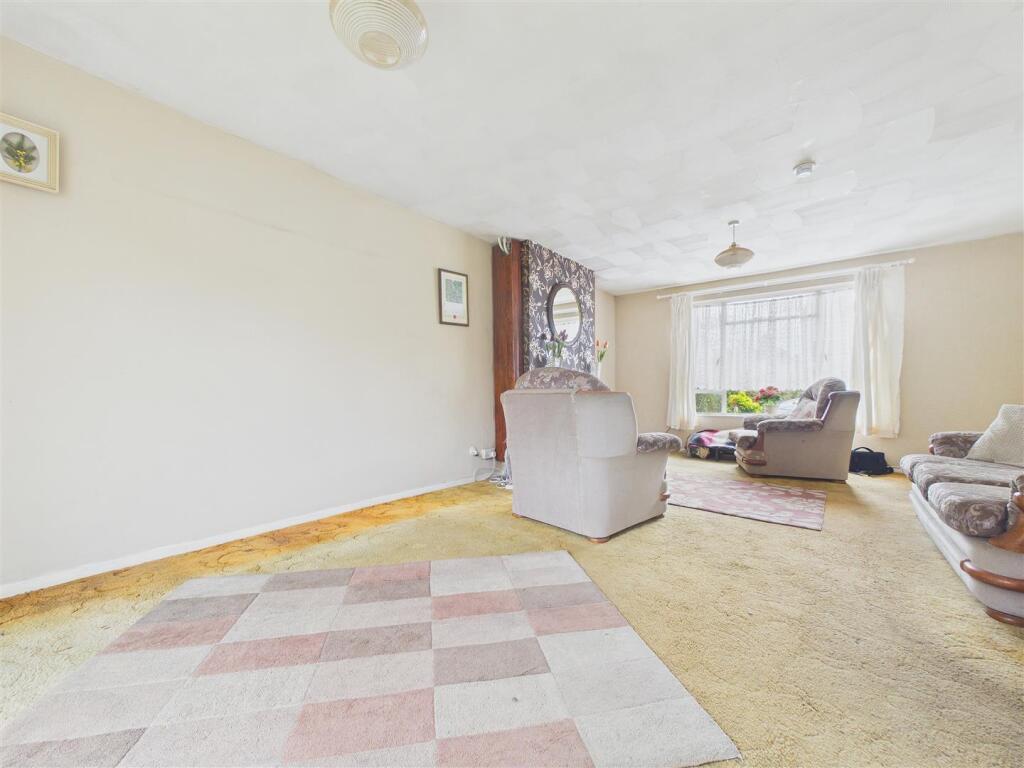 Redbrook Lane, Brereton, Rugeley photo 4