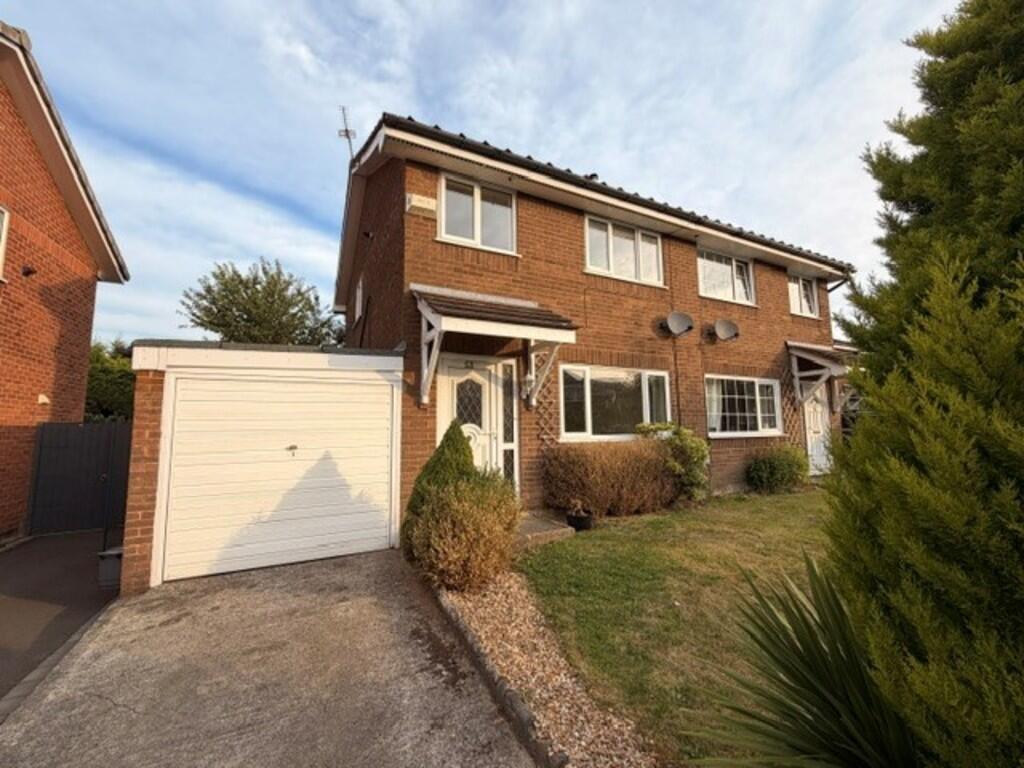 Main image of property: St Clares Avenue, Fulwood