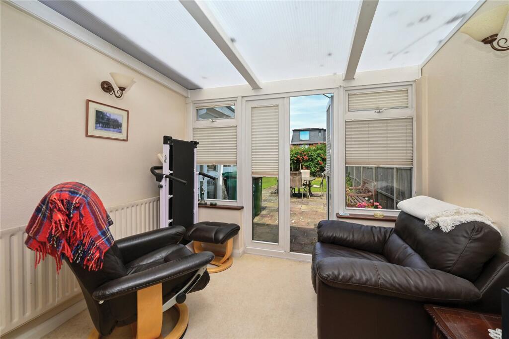 House in Spelthorne, Surrey - View 4