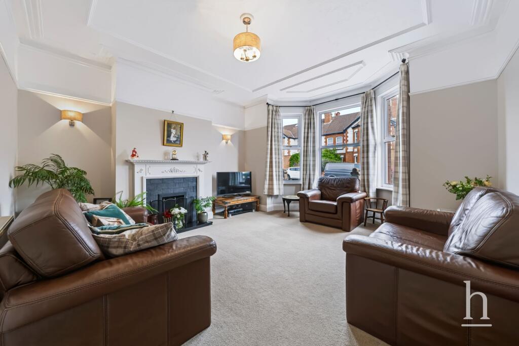 House in Wirral, Liverpool City Region - View 2