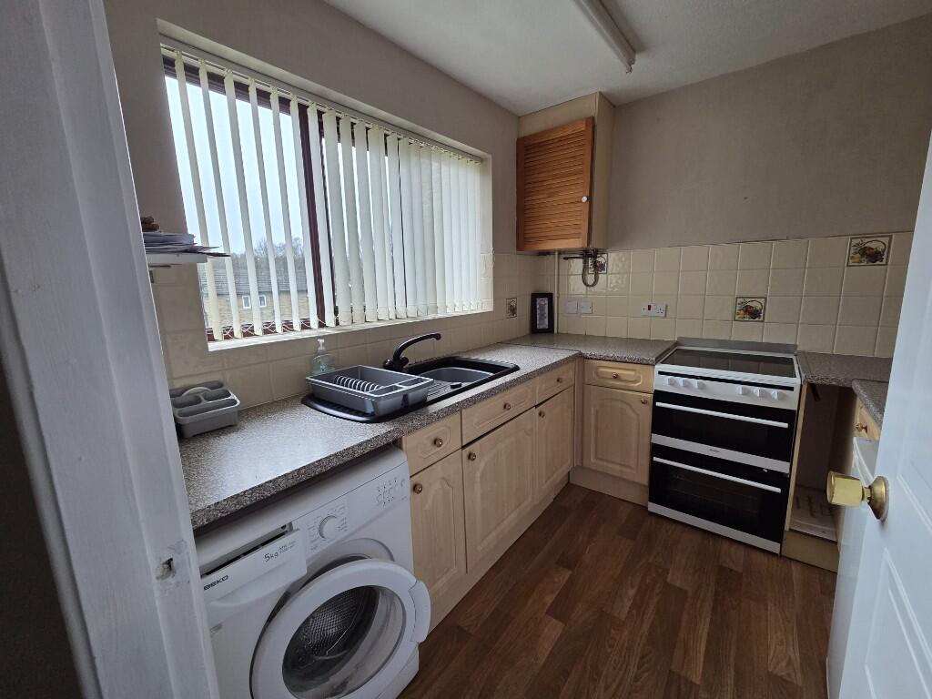 Additional image 10 of Ling Park Avenue, BD15