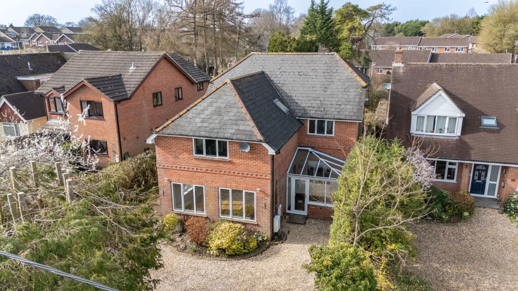 Main image of property: Oakley Lane, Oakley, Basingstoke, RG23 7JT