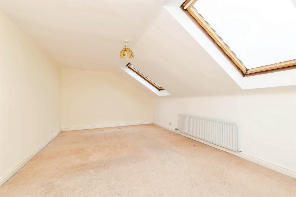 House in Stockton-on-Tees, Hartlepool - View 4