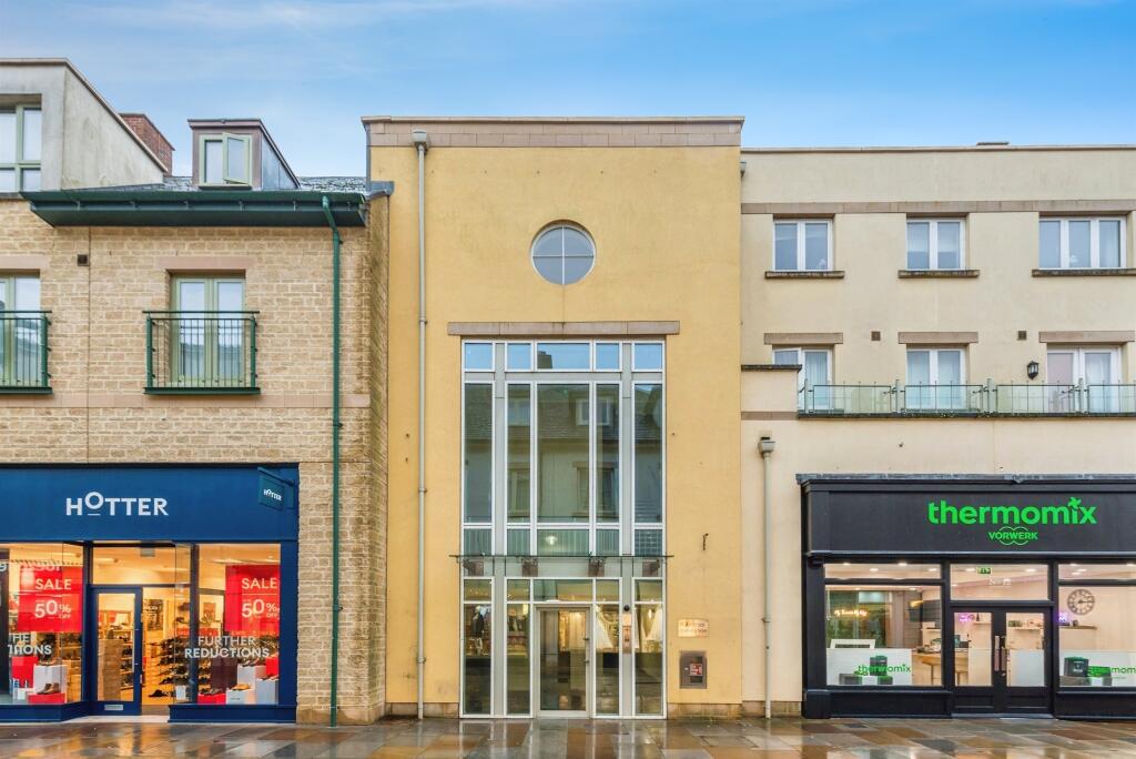 Main image of property: Marriotts Walk, Witney