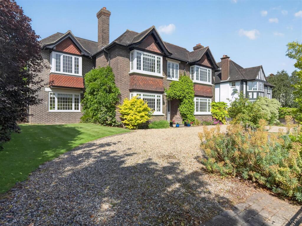 Main image of property: Manor Way, Beckenham