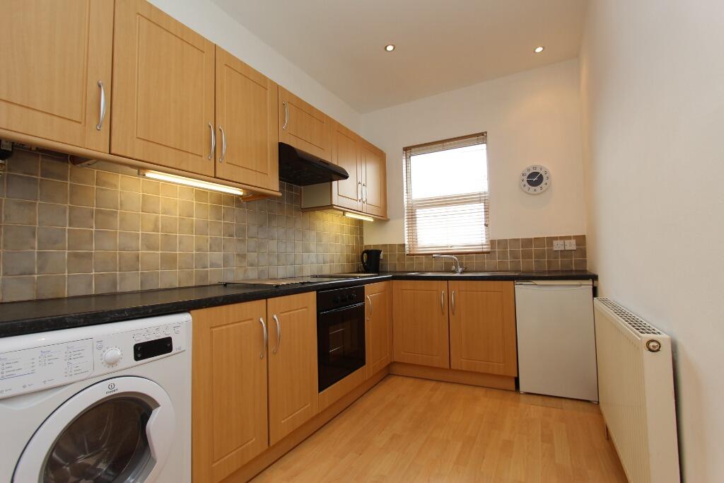Apartment in Nottingham, Stapleford - View 5
