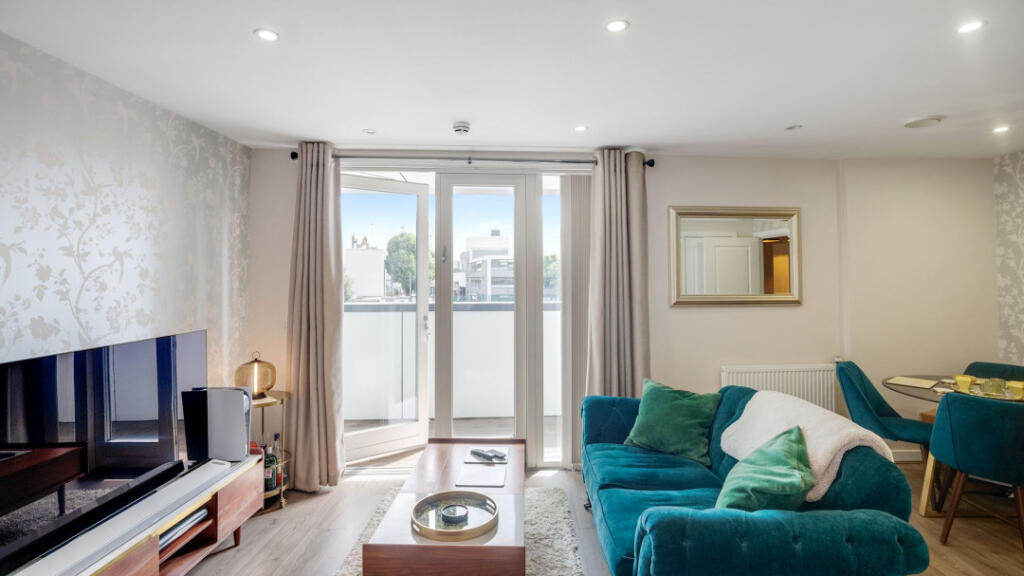 Main image of property: Queensbury House, London, E14 6GJ