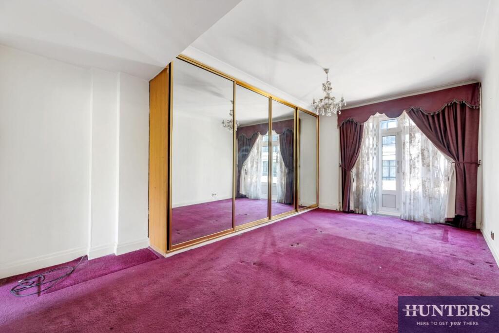 Apartment in London - View 4
