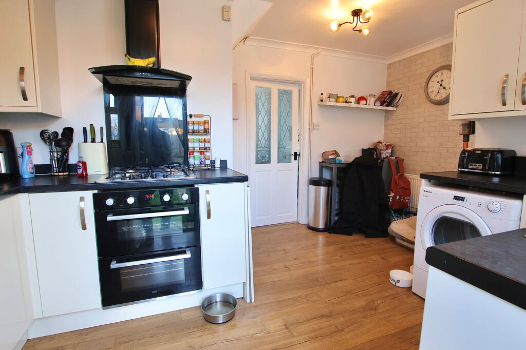 House in Northampton, West Northamptonshire - View 5