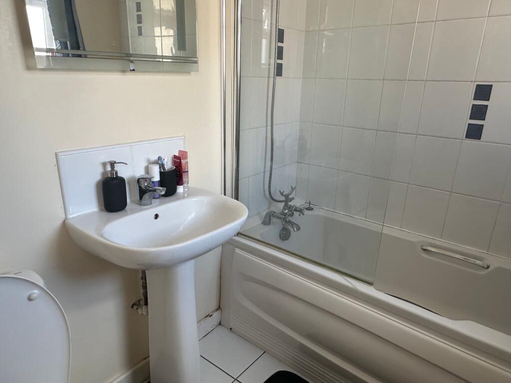 Apartment in Peterborough - View 3