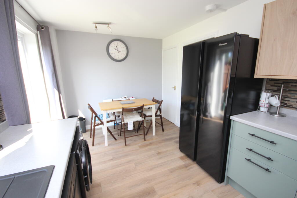 House in Ellon, Waterton - More