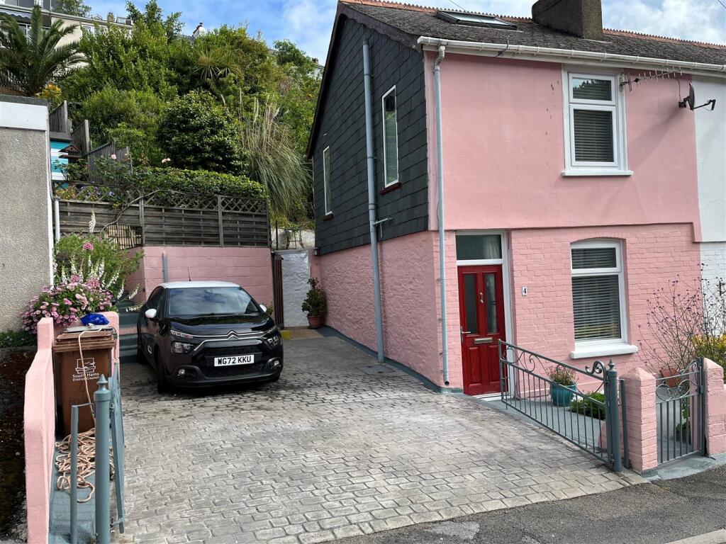 Main image of property: Ford Valley, Dartmouth