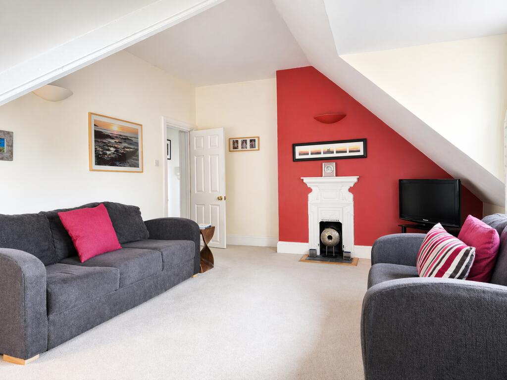 Additional image 3 of Dunstable Road, Redbourn, St. Albans, Hertfordshire, AL3