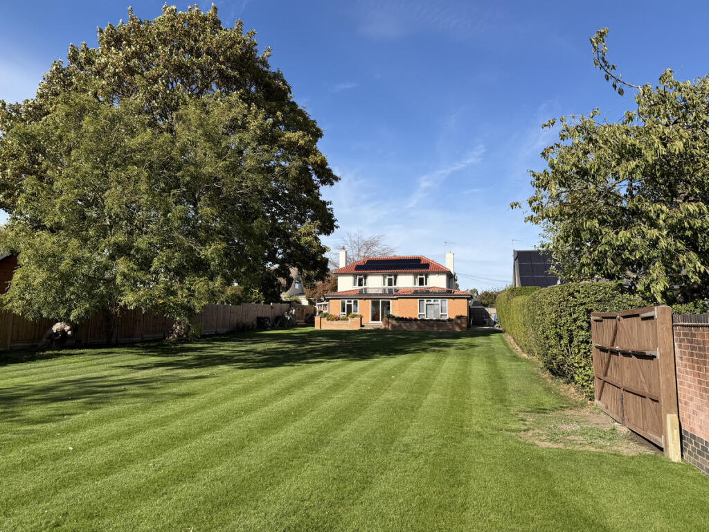 House in Hinckley and Bosworth, Earl Shilton - View 3