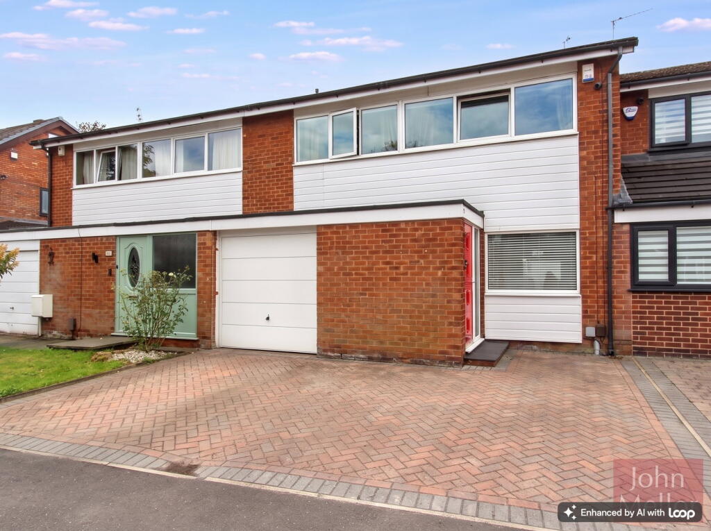 Main image of property: Beaminster Avenue, Heaton Mersey SK4 3HU