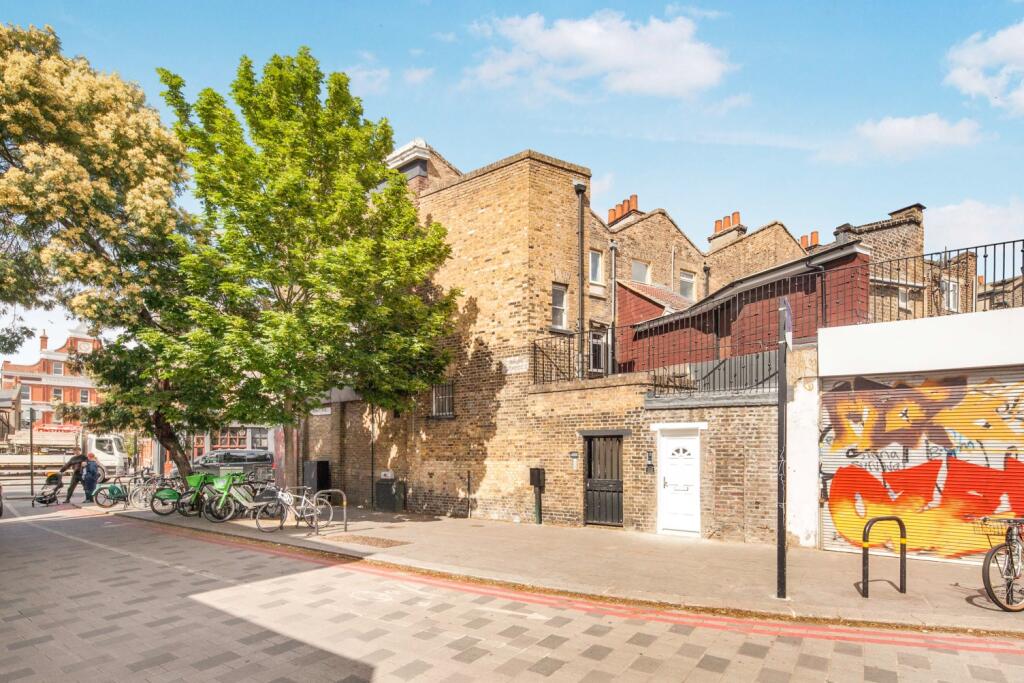 Main image of property: Grove Lane London SE5