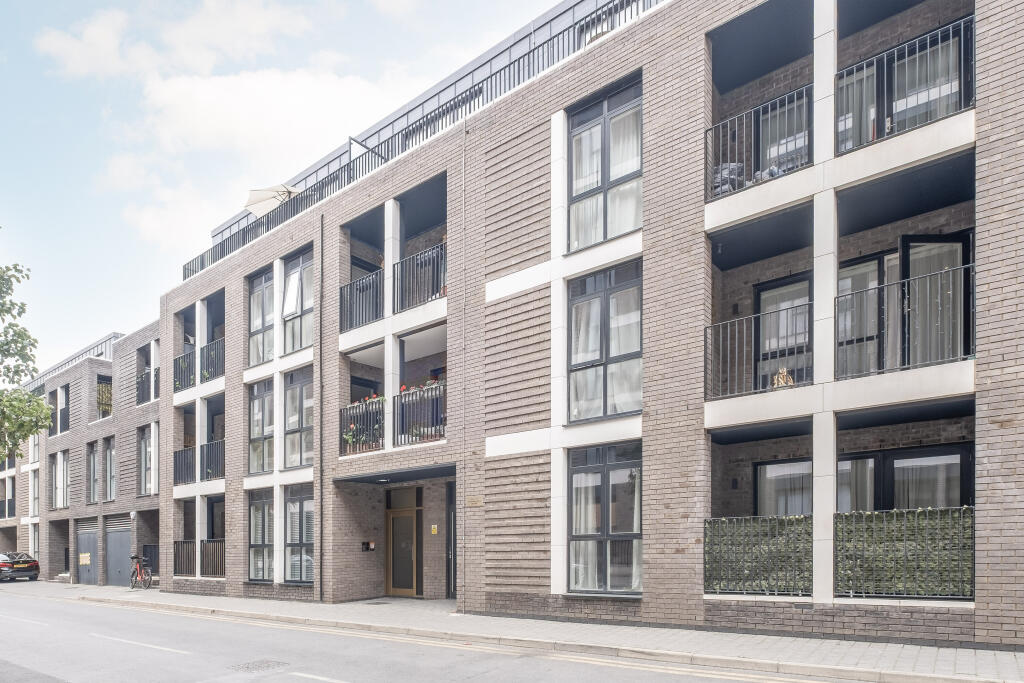 19 Ravensbury Terrace, London, SW18 photo 2