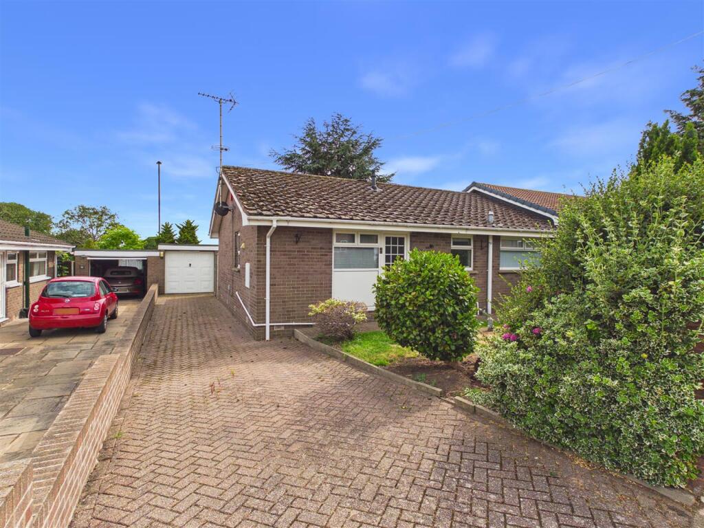 Main image of property: Twickenham Crescent, Halfway, Sheffield