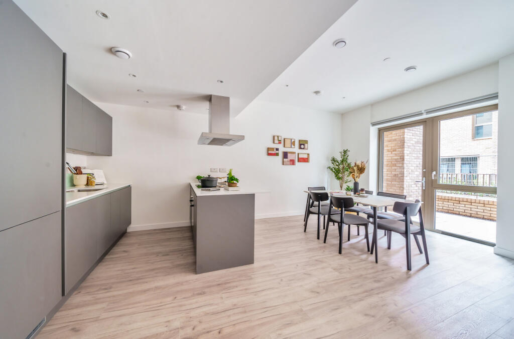 Main image of property: 3 bed, Ground Floor, Anchors Point, Beckton, E16