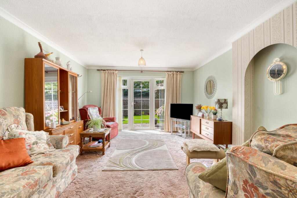 House in London, Lower Morden - View 4