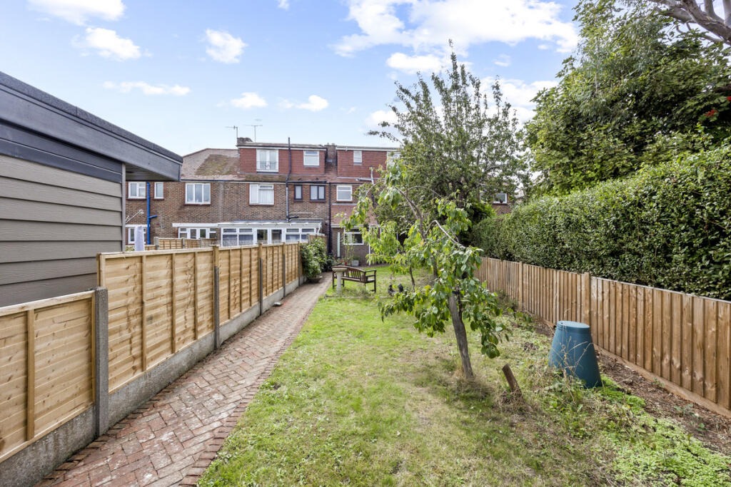 House in Brighton - View 2